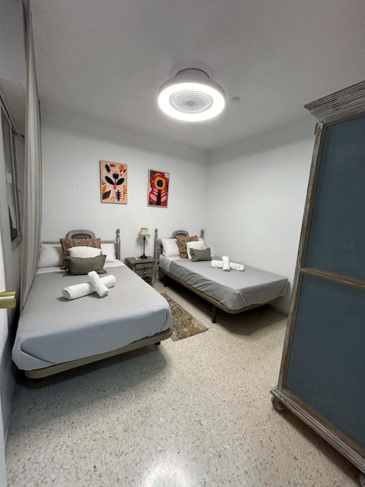Apartamento Siete De Mayo Cordoba Luaran gambar